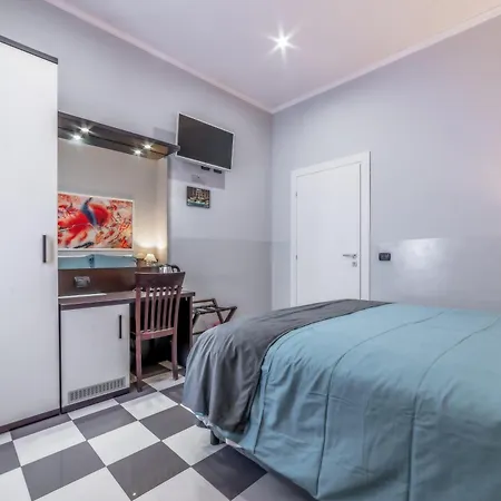 Bed & Breakfast In - Termini Train Station *