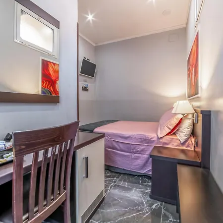 Bed & Breakfast In - Termini Train Station Rome