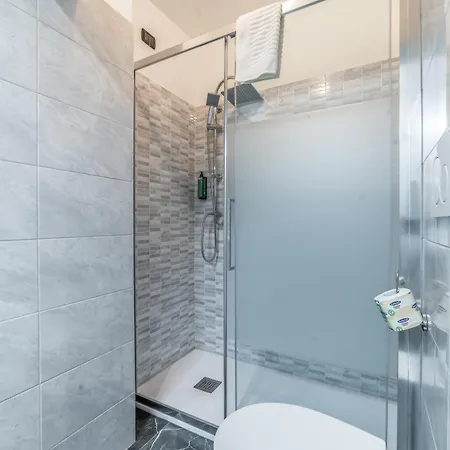 Bed & Breakfast In - Termini Train Station *