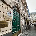 Bed & Breakfast In - Termini Train Station 3*