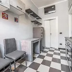 Bed & Breakfast In - Termini Train Station 3*