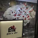 Bed & Breakfast In - Termini Train Station